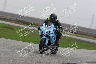 media/Nov-30-2025-TrackDaz (Sun) [[d8b22663df]]/B Group/Session 5 (Wheelie Bump)/